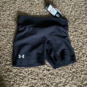 Compression shorts